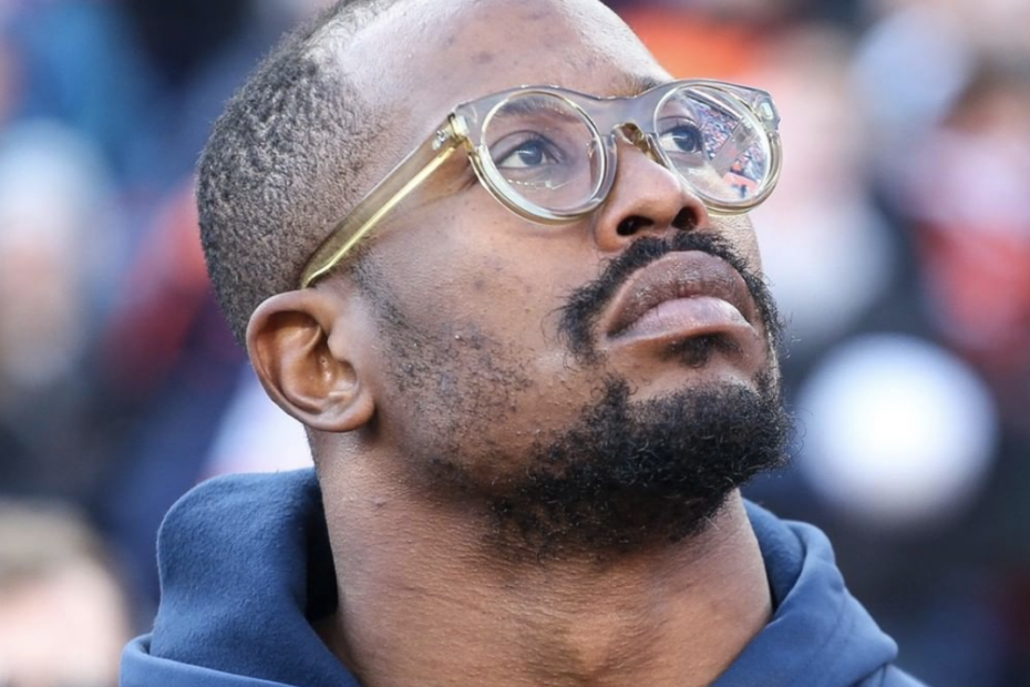Von Miller Contracts Coronavirus – Denver Broncos star defensive lineman, Von Miller, has tested positive for coronavirus. Miller is, thus far, the highest-profile NFL player to publicly announce he has contracted the virus.