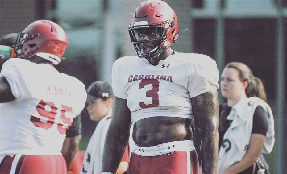 Javon Kinlaw and His Incredible Journey From Homeless to Top 2020 NFL Draft Prospect – Football is a grueling sport where only the best can succeed at the highest stage, the NFL. Everybody who has ever made the NFL knows the struggle one must go through, but few know pain like Javon Kinlaw.