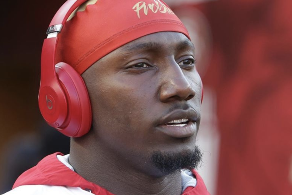 49ers' Offense Takes Big Hit, Deebo Samuel Undergoes Surgery – While working out with 49er teammates in Nashville, Tennessee, wide receiver, Deebo Samuel, broke his left foot. Later that week, on Thursday, Samuel had surgery in Green Bay, Wisconsin.
