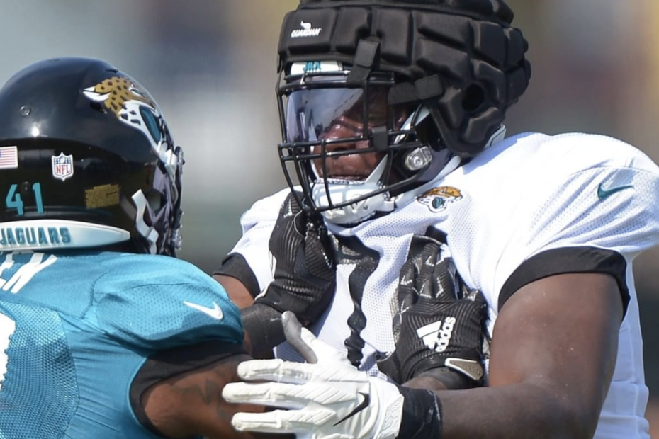 Jacksonville Jaguars' Defensive Line Absolutely Decimated by Coronavirus – During this NFL offseason, many players have decided to take a break from the game, and either skip out on the 2020 season, or just straight up retire. Most NFL teams have two or three big players that will not be with them this season, but the Jacksonville Jaguars defensive line has been destroyed by players who have either gotten injured, are sitting out this season, or have decided to retire.