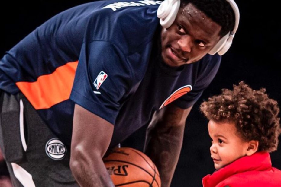 Knicks' Julius Randle's Son Wanted the Ball So Badly That He Forgot He Was Playing Basketball and Started Wrestling