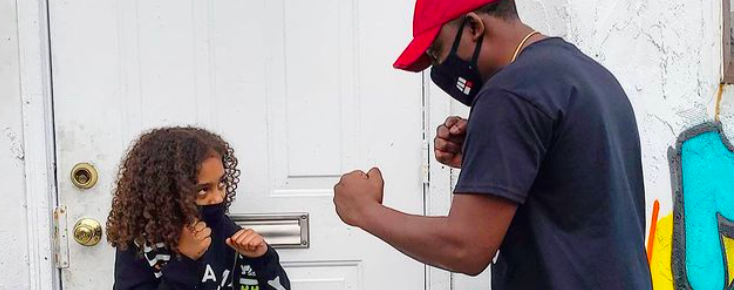 You Don't Want To Mess With This Seven-Year-Old Boxer: Father Training Daughter To Box