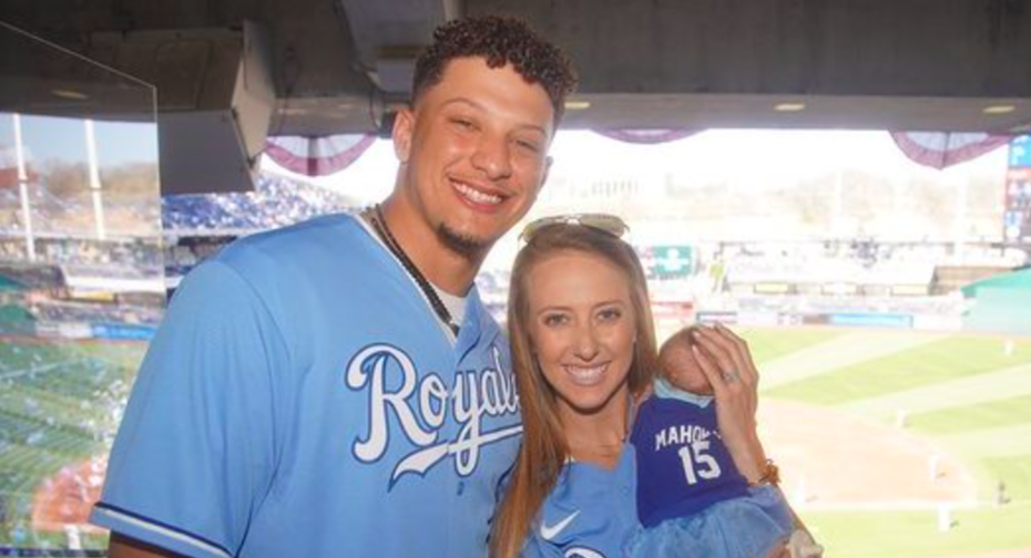 Patrick Mahomes Recovering From Injury And Enjoying Being A Girl Dad