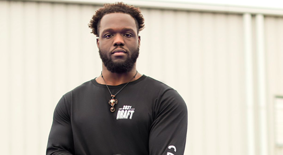 Michigan Wolverines Defensive Lineman Kwity Paye Gets Drafted In The NFL Draft's First Round, Says His Mom Now Is 'Done Working. She's Retired'