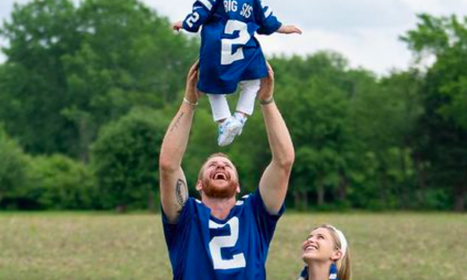'#2 Should Be Fun': Carson Wentz Posts Epic Pregnancy Announcement Wearing Colts Jerseys With Wife And Daughter