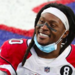 You Have To See This Incredible Tradition DeAndre Hopkins Does For His Mom When He Scores A Touchdown
