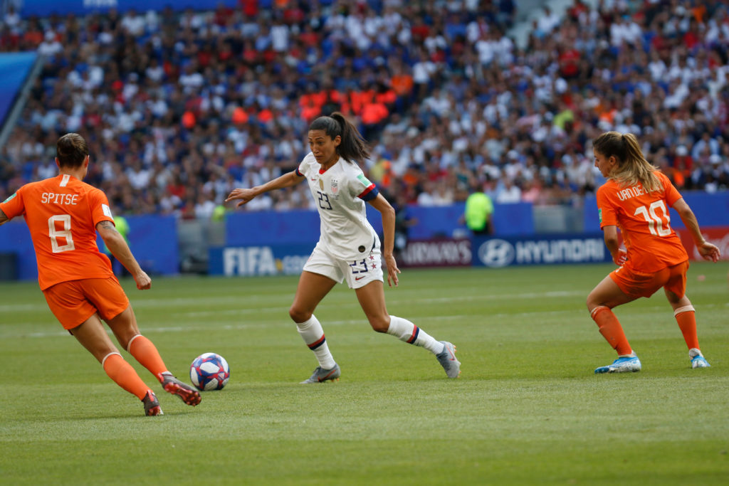 25 of the Most Famous Women Soccer Players From USWNT