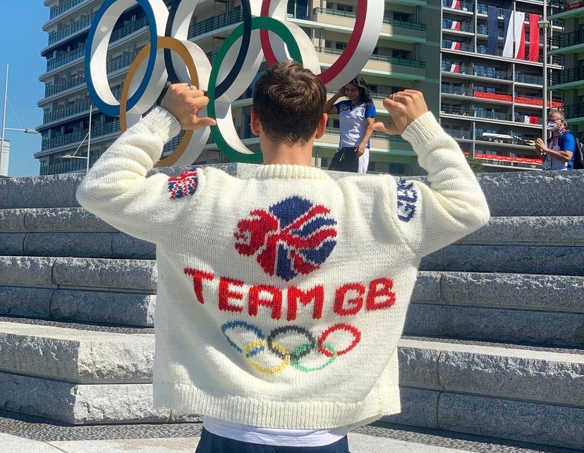 27-Year-Old Olympian Tom Daley Announces His Impressive Knitting Business
