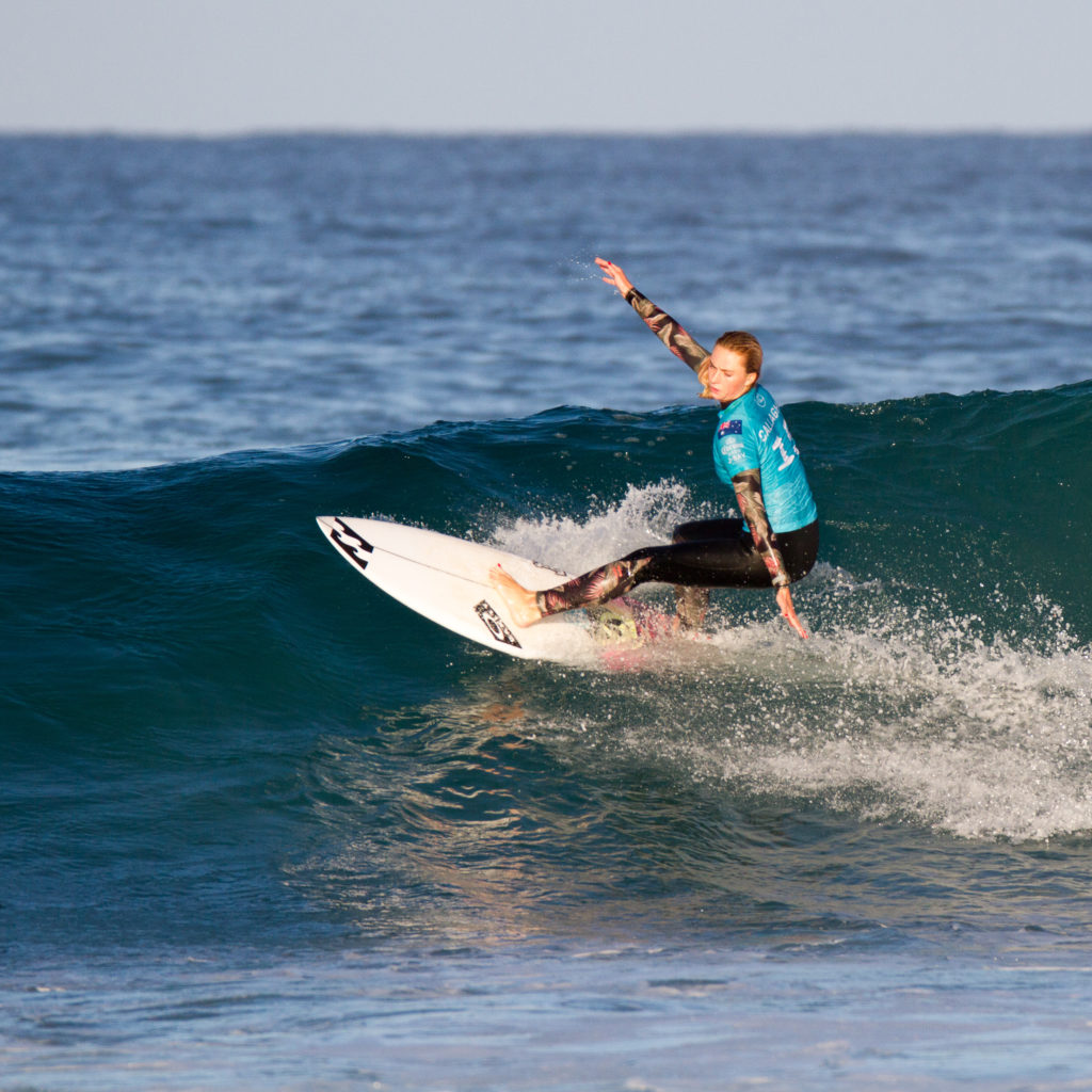 25 Best Women Surfers of All Time