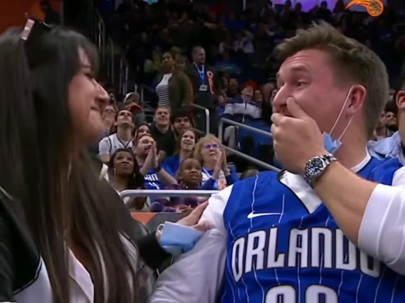Orlando Magic Fan Discovers He's Going to be a 1st Time Father During Kiss-Cam