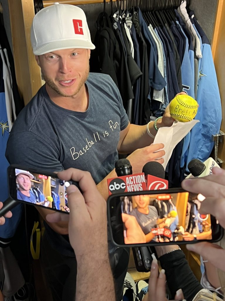 See This ADORABLE Moment Between Brett Phillips and 8-Year-Old Fan Battling Cancer – Brett Phillips of the Tampa Bay Rays has proven himself to be a star player both on and off the field.