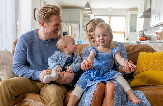20 Hockey Players and Their Adorable Families