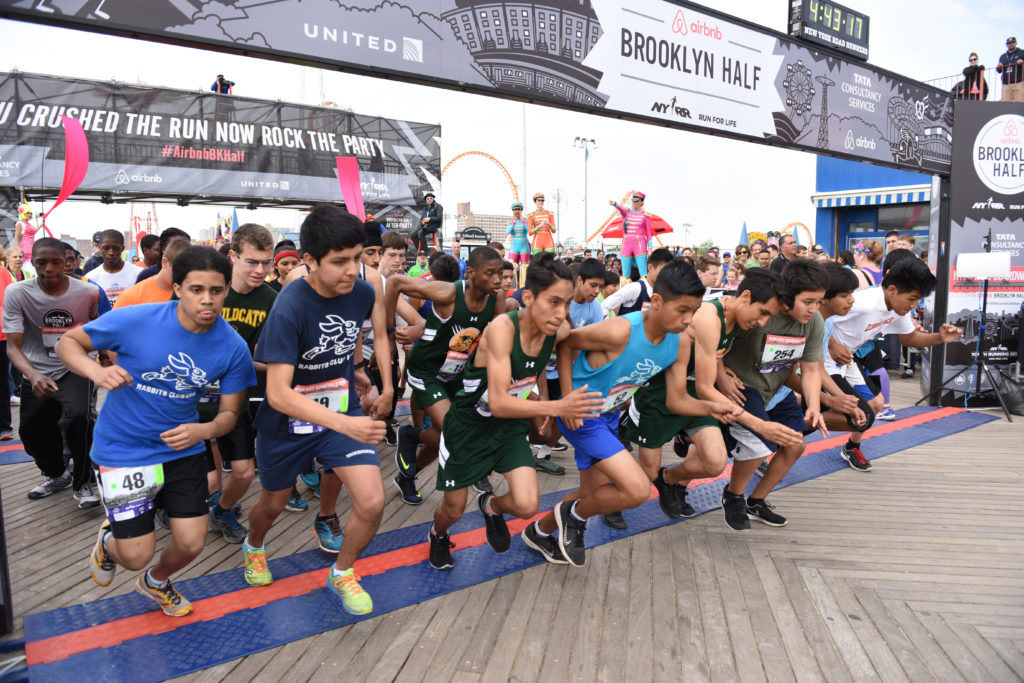 David Reichman, 32, Dead After Collapsing at the Finish Line of Brooklyn Half Marathon – Authorities confirmed that David Reichman, 32, died after nearing the finish line of the Brooklyn Half Marathon on Saturday. 