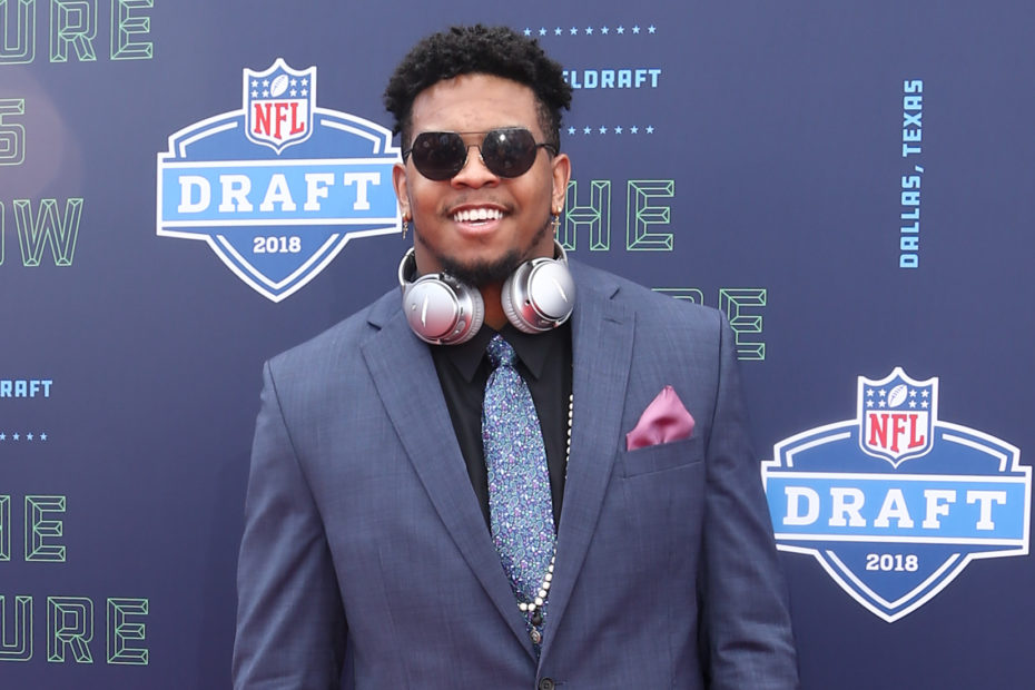 NFL Player Marcus Davenport Had to Amputate His Infected Pinkie Finger During 2022 Offseason