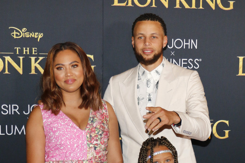 The AMAZING Way Steph Curry, 2022 NBA Champion, Supported His Wife