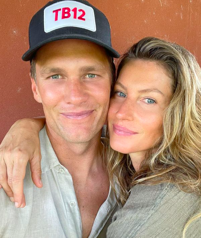 Where Was Gisele Bündchen During The Exciting 2022 NFL Opener? – The Tampa Bay Buccaneers recently kicked off their 2022 season, but Tom Brady’s wife Gisele Bündchen was nowhere to be found in the stands. 