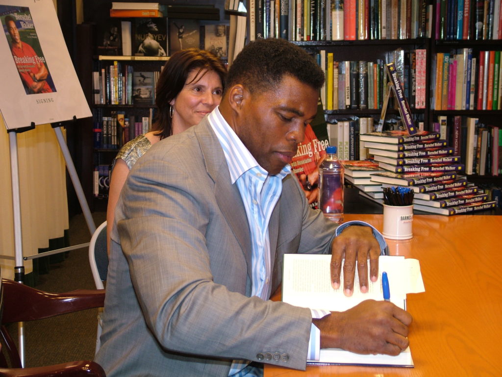 Herschel Walker, 60, Supports a National Abortion Ban But Funded One For His Girlfriend – Herschel Walker, a former NFL running back and current candidate for the Georgia Republican Senate, is believed to have paid for a woman's abortion in 2009.