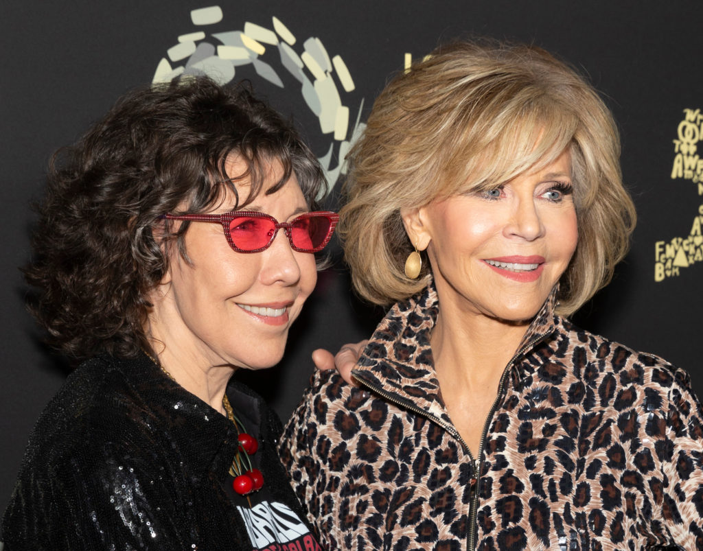 Jane Fonda and Lily Tomlin's '80 For Brady' is Here and it's Hilarious – The trailer for the upcoming movie "80 For Brady", which stars iconic actresses Jane Fonda and Lily Tomlin, was recently released and it is absolutely to die for.