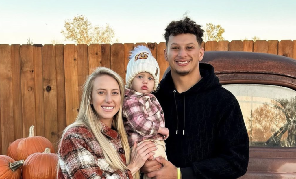 First Photo of Patrick Mahomes' 2 Children Together Makes an Incredible Debut