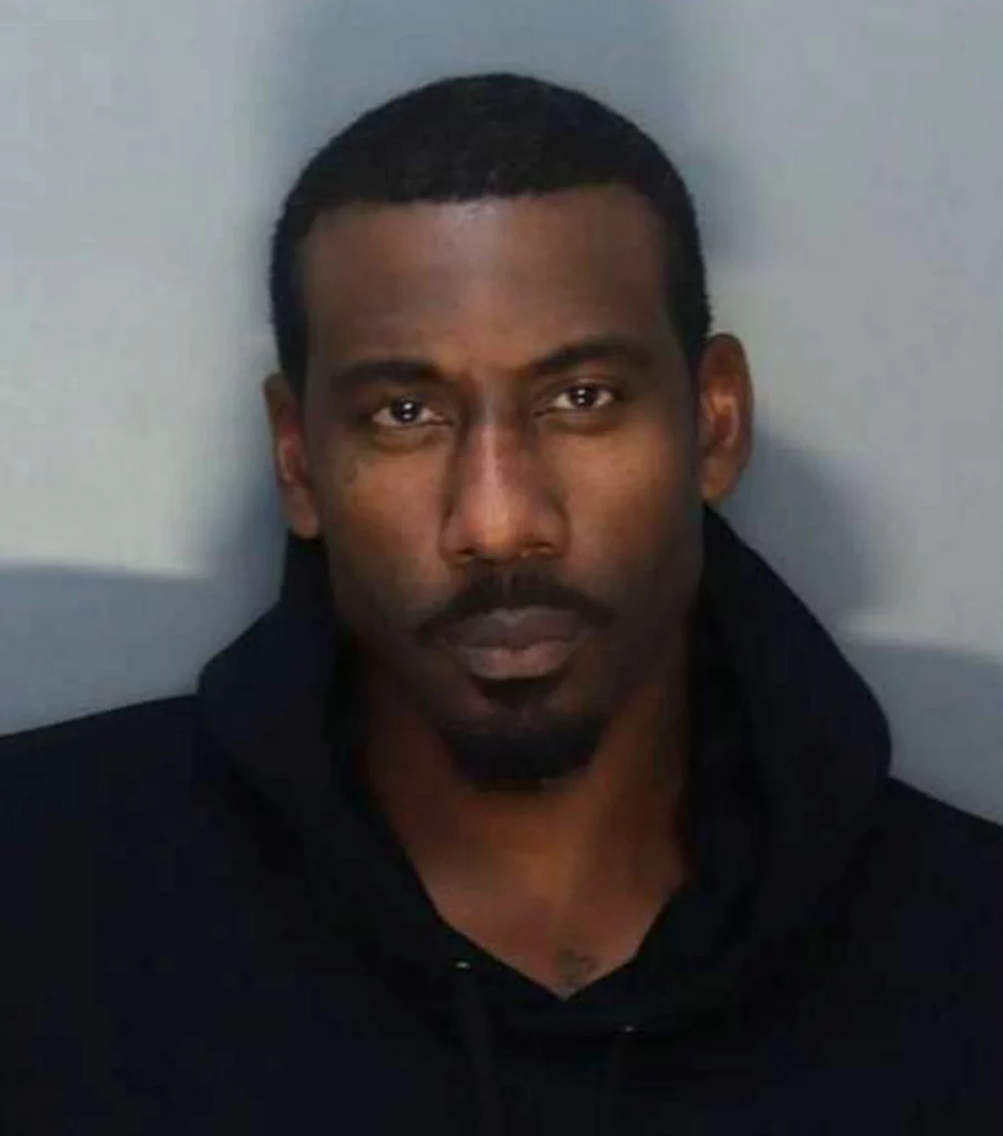 15-Year NBA Veteran Amar'e Stoudemire Facing Misdemeanor Charges For Allegedly Hitting His Daughter – Retired NBA player Amar'e Stoudemire is facing a misdemeanor battery charge after he allegedly struck one of his daughters in the face.