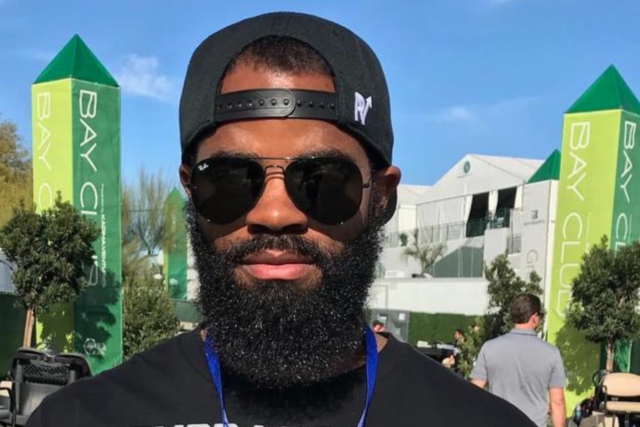 Dodgers Re-Sign Andrew Toles on a $0 Contract to Provide Health Insurance – Former Los Angeles Dodgers outfielder Andrew Toles hasn't played since 2018, but recently re-joined the organization in order to have guaranteed health insurance.