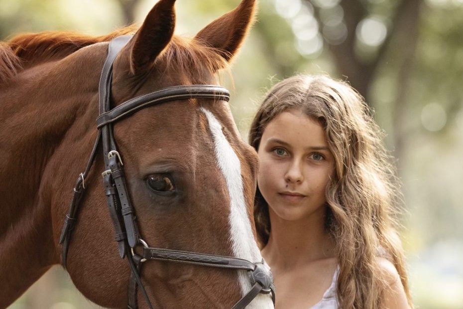 Talented Horseback Rider Hannah Serfass Dead at 15 Following Equestrian Competition